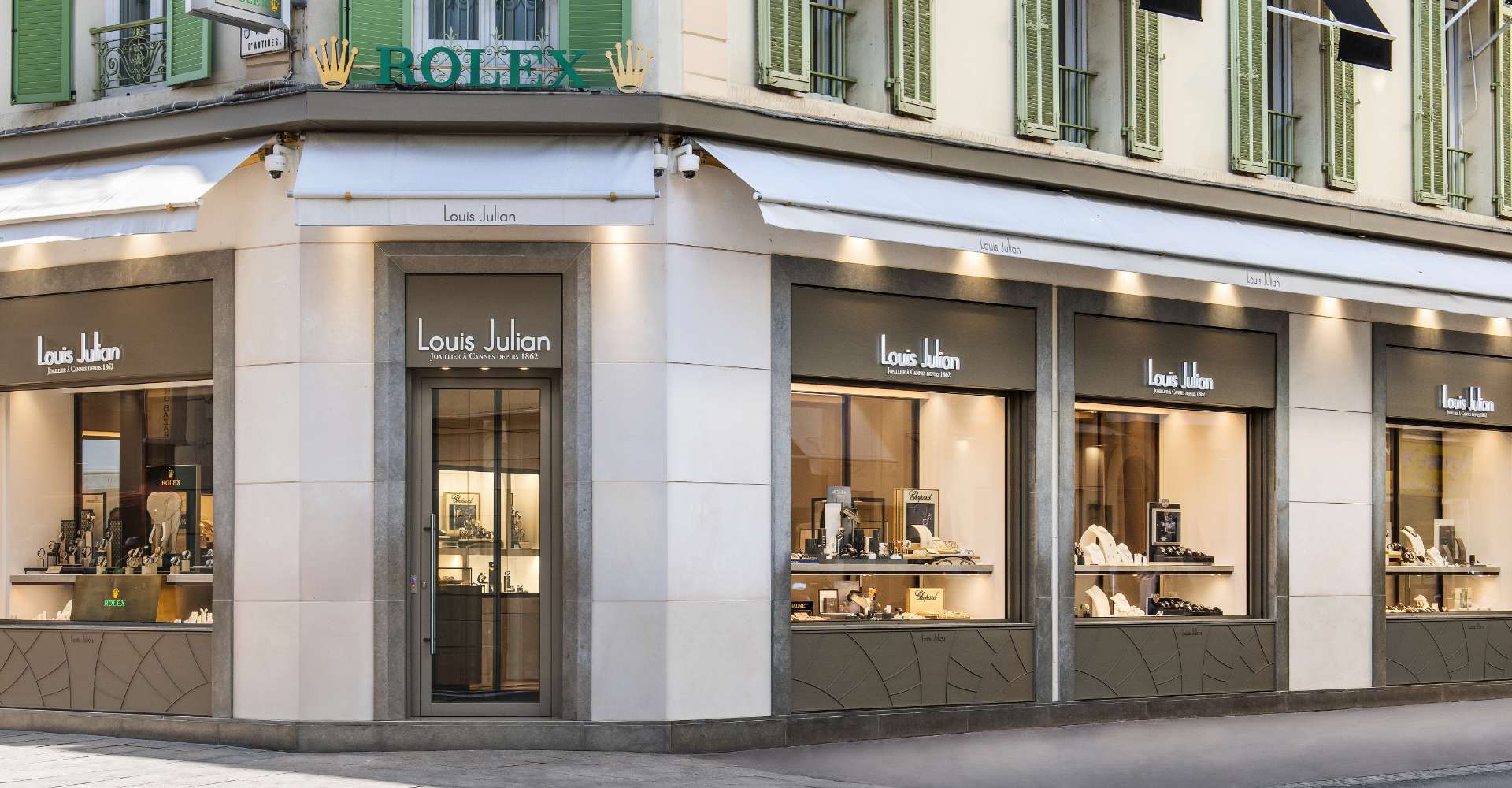 2 boutiques à Cannes, 71 et 75 rue d'Antibes